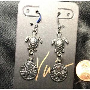 V Sandy Beach Earrings